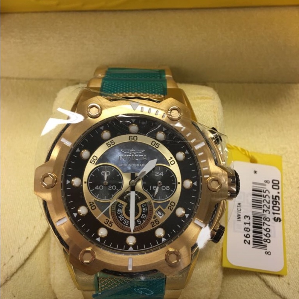 Men’s Gold Tone Invicta Watch